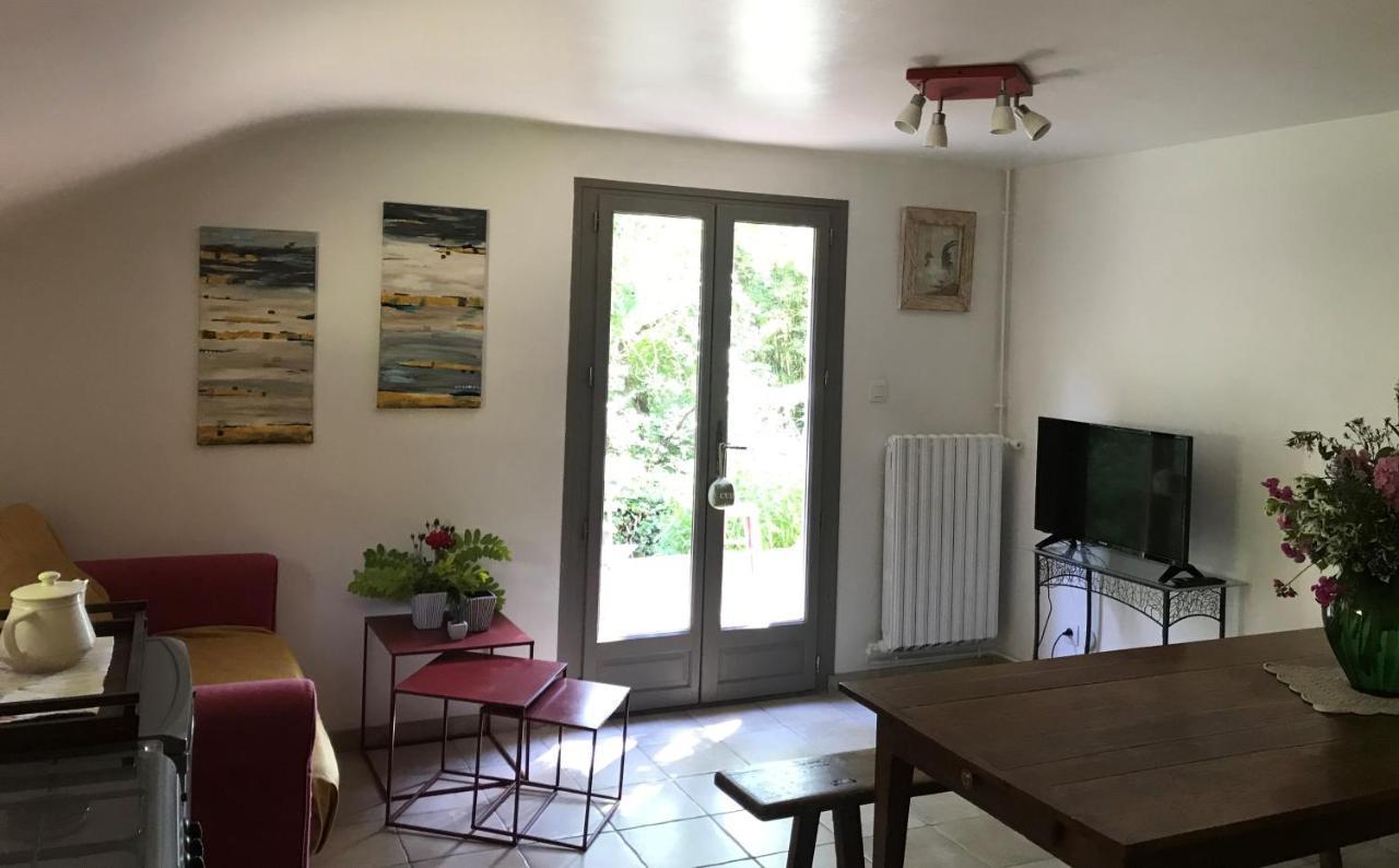 Le Mesnil Bed and Breakfast Dance  Eksteriør billede